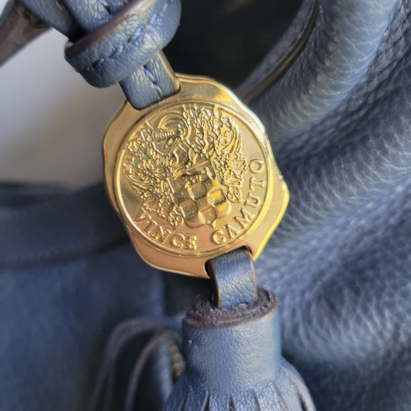 Vince Camuto Hobo/Slouch Navy Blue Leather Shoulder Bag EUC - Picture 4 of 13